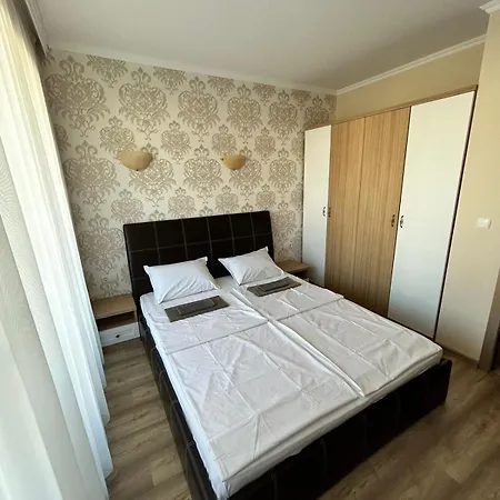 Eli3 Apartament *
